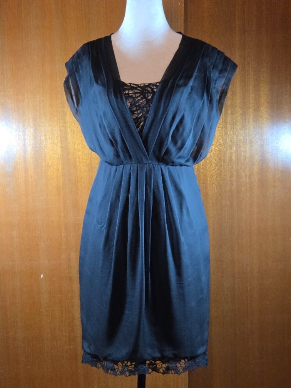 Catherine Malandrino Black 100% Silk Lace Trim Cocktail Dress - Size 6